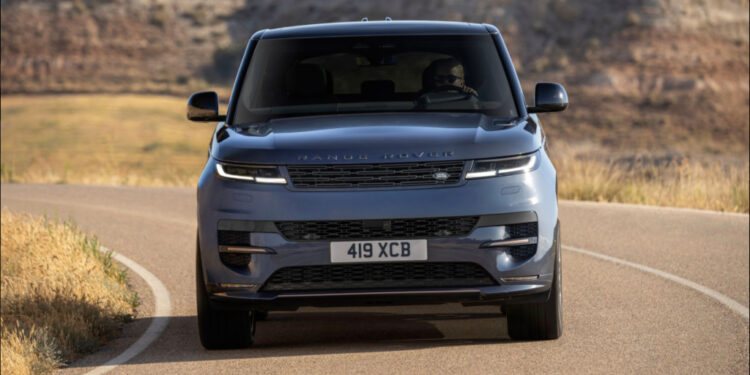 Range Rover Sport P460e: лизинг от 904 евро в месяц