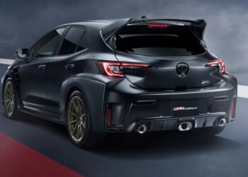 Самый дорогой Toyota Corolla создан для гонок