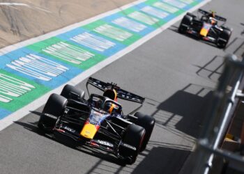 Штайнер похвалил Red Bull за переход Лагрю из Mercedes