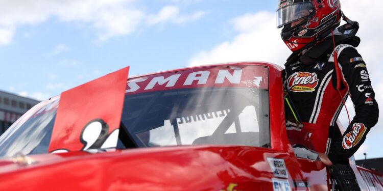 Тони Брайдингер потеряла место в NASCAR Truck на New Hampshire