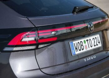 Volkswagen сокращает модельный ряд вдвое ради инноваций