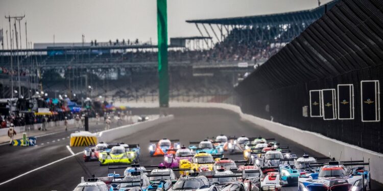 Battle on the Bricks: IMSA везёт 44 машины в Индианаполис