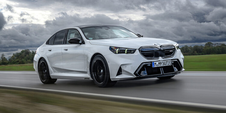 BMW M5 в лизинг: от 1349 евро в месяц