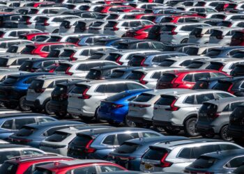 Honda не хочет повторить путь Toyota. О том, как японский автогигант собирается удерживать планку надежности в эпоху сложных машин, рассказали два его топ-босса. В центре внимания — Китай, программное обеспечение и скорость реакции на поломки.