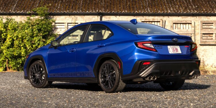 Продажи Subaru WRX пошли в гору с неожиданной силой — август принёс почти тройной рост к прошлому году. Ещё год назад казалось, что спортивному седану не выбраться из ямы, но теперь всё иначе.