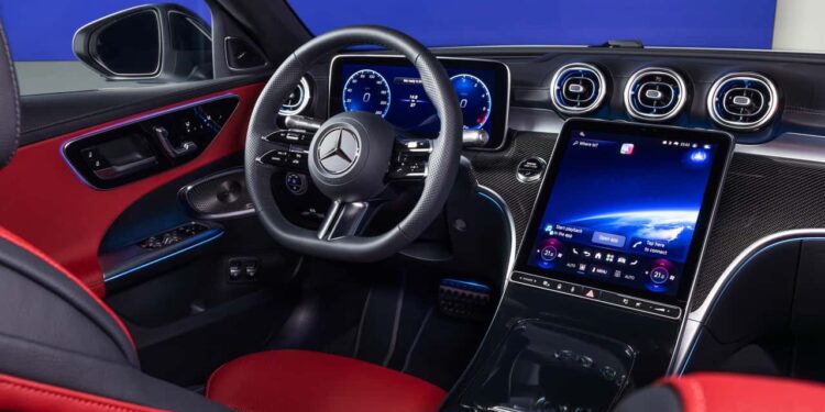 Салон обновленного Mercedes C-Class: каким стал интерьер после рестайлинга