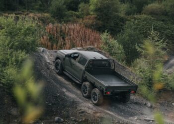 Шестиколёсный Ford Ranger создали для военных