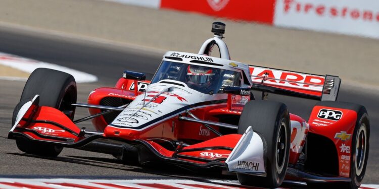Скотт Маклафлин прервал двухлетнюю серию без побед, выиграв финал сезона IndyCar на Лагуне Секе. Пилот Penske стартовал с поула и не отдал лидерство никому на дистанции в 95 кругов, опередив Кайла Кирквуда на 1,3739 секунды.