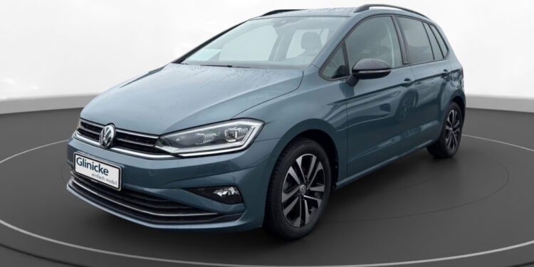 VW Golf Sportsvan: 150 л.с., DSG и цена до 20 000 евро