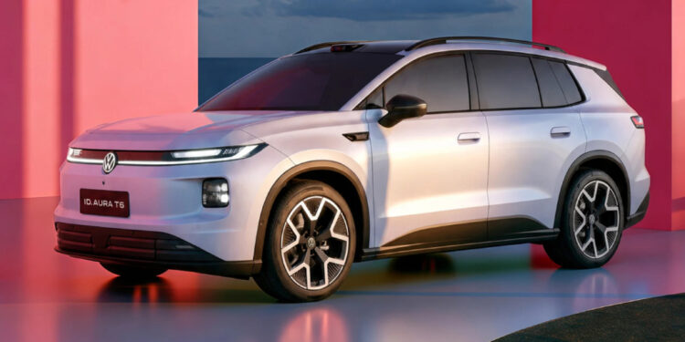 VW возвращает T6 — теперь это дешевый электрокроссовер
